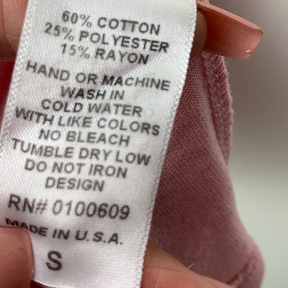 Kiss me I’m American tank top by junk food - Picture 2 of 3